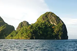 Palawan: Small rocky volcanic island near El Nido