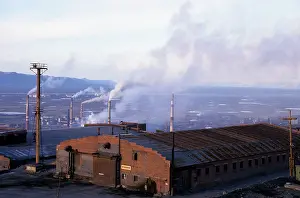Smoking: Smoking pipes of metallurgical complex in Norilsk