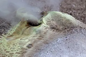 Sulphur: Smoking sulphur source, Iceland, Hveravellir