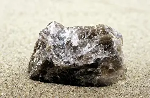 Luster: Smoky Quartz