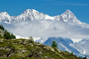 Canton: Snow-capped mountains, Valais, Switzerland, Europe