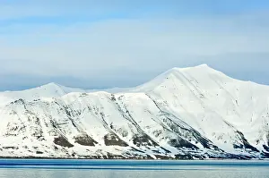 Norse: Snowcapped peaks Woodfjord Svalbard Archipelago