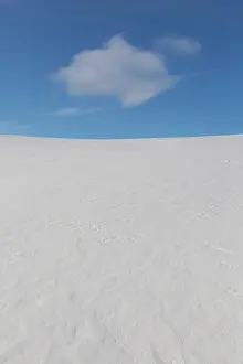 Sunndalsfjella: Snowy mountain landscape - Dovrefjell-Sunndalsfjella