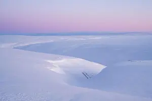 Fell: Snowy wintery mountain landscape, Batsfjord, B tsfjord