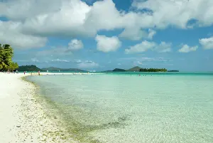 Gerometta: Society Islands, French Polynesia. Motu