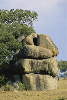 Intrusion: Soit Ngum Kopje, Serengeti
