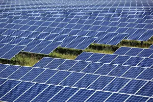 Company: Solar field, solar park in the landscape, Fesselsdorf