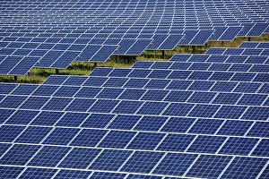 Company: Solar field, solar park in the landscape, Fesselsdorf