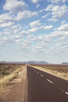 Karoo: South Africa - Karoo Scene, road and sky
