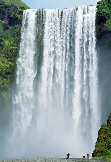 Skogafoss: South Iceland - Skogafoss Waterfall