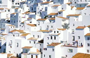 Casares: SPAIN - The brilliant White Town' of Casares