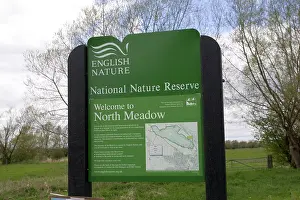 Sssi: SSSI sign for North Meadow National Nature Reserve