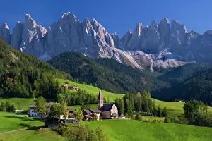 Magdalena: St. Magdalena Church - picturesque view of famous