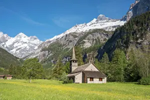Kandersteg: St. Mary's Church with Blaemlisalp, Kandersteg