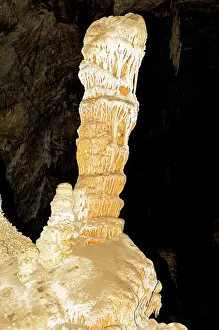 Guadalupe: Stalagmite Formation in Carlsbad Caverns