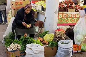 Holder: Stall-holder with vegetables and herbs at Sigishoara