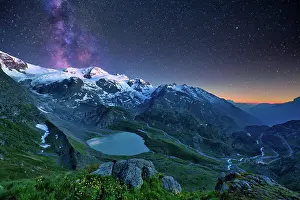 Milky: Starry sky with milky way at Sustenpass, Steisee