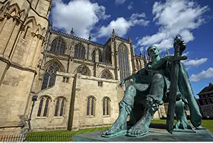 200617: The statue of Constantine the Great outside York