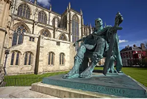200617: The statue of Constantine the Great outside York