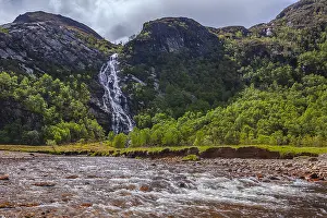 Nevis: Steall Falls - waterfall rushes 120 metres down
