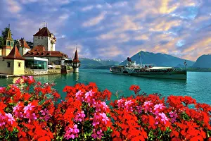 Lock: Steam boat with castle Schloss Oberhofen on the