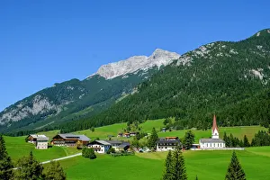 Townsmall: Steinberg am Rofan off Guffert, Tyrol, Austria
