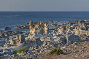 Gotland: Stone columns at Digerhuvud - Faroe island - Gotland, Sweden
