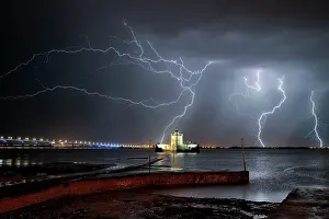 Storms: Many storms have succeeded on the night of May 4