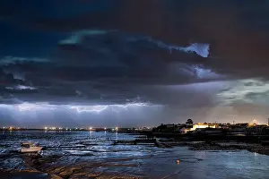 Storms: Many storms have succeeded on the night of May 4