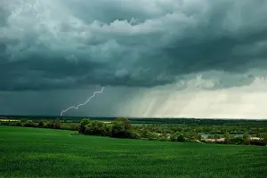 Strike: Stormy degradation in the Morvan 26 April 2015