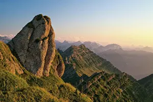 Striking: Striking rock in front of Mount Federispitz in the