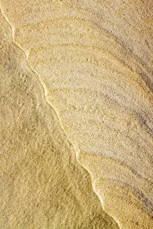 Structures: Structures from the wind in the sand