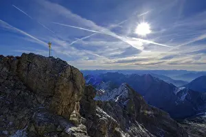 Garmisch: Summit with summit cross, Zugspitze with Alpine