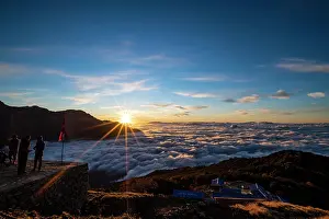 Nepalese: Sunrise over cloud cover in the high camp of Machapuchare