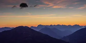 Tops: Sunrise - over mountain tops