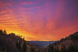 Great Smoky Mountain: Sunrise, Oconaluftee Valley, Great Smoky Mountains National