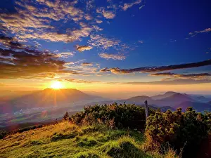 Berchtesgaden: Sunset with cumulus cloud (Cumulus) over the Untersberg