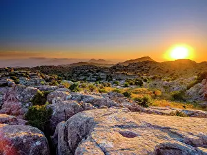 Erode: Sunset in El Torcal Nature Reserve, Torcal de Antequera
