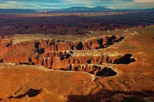 Erode: Sunset at Grand View Point Overlook, Canyonlands