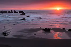 Relaxing: Sunset lights up Bandon Beach in Oregon