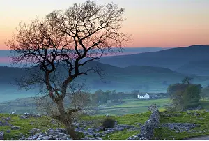 200617: Sunset over Ribblesdale from Winskill stones near