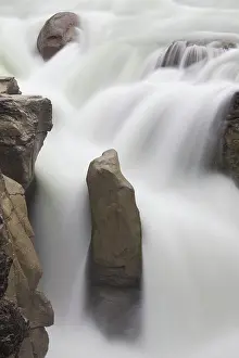 Canyons: Sunwapta Falls upper falls