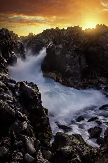 Chasm: Surf in the Red Chasm, L'Etang Sale, Reunion Island