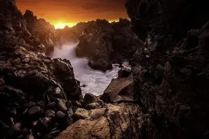 Chasm: Surf in the Red Chasm, L'Etang Sale, Reunion Island