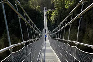 Suspension: Suspension bridge Highline 179, near Reutte, Tyrol