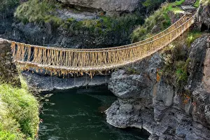 Suspension: Suspension bridge Q'iswachaka from the Inca era