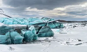 Storms: Svinafellsjoekull glacier in Vatnajoekull NP dur