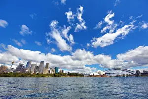 Sydney: Sydney Harbour showing the city skyline, Sydney