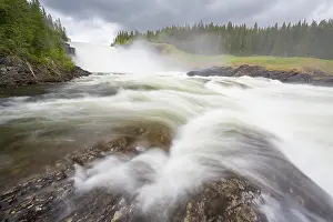 Tourist Attraction: Taennforsen