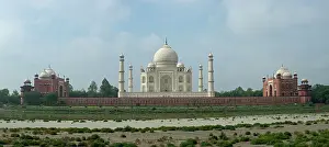 Mahal: Taj Mahal - view across the Yamuna - dry river bed